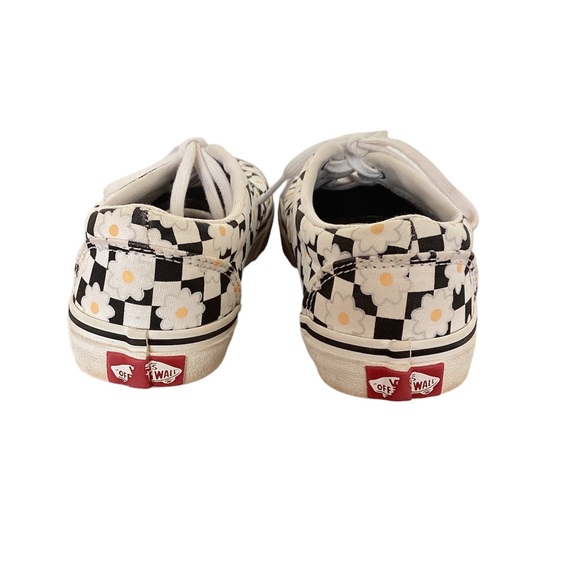 Vans Doheny Skate Shoes | girls 4 | black white checkered daisy | low sneaker - Picture 5 of 7